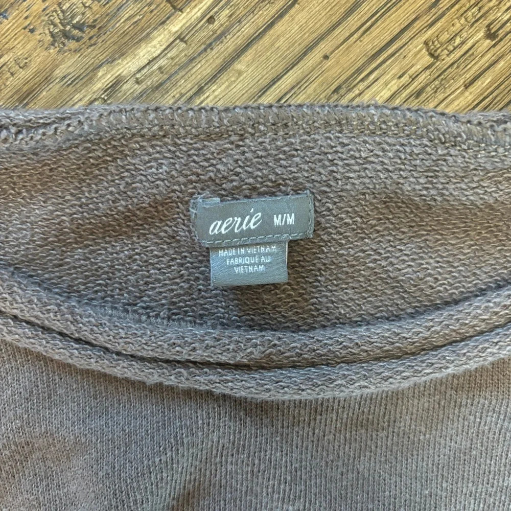 Aerie sz M crop light weight sweatshirt - Picture 3 of 6